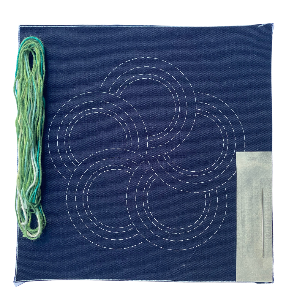 mums hugs sashiko kit green