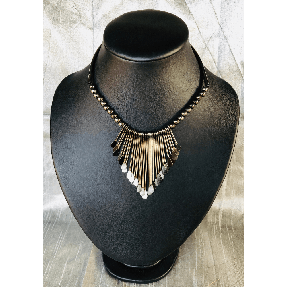 YN-030-Black Gold Metallic Necklace-Yazzii Craft Organisers